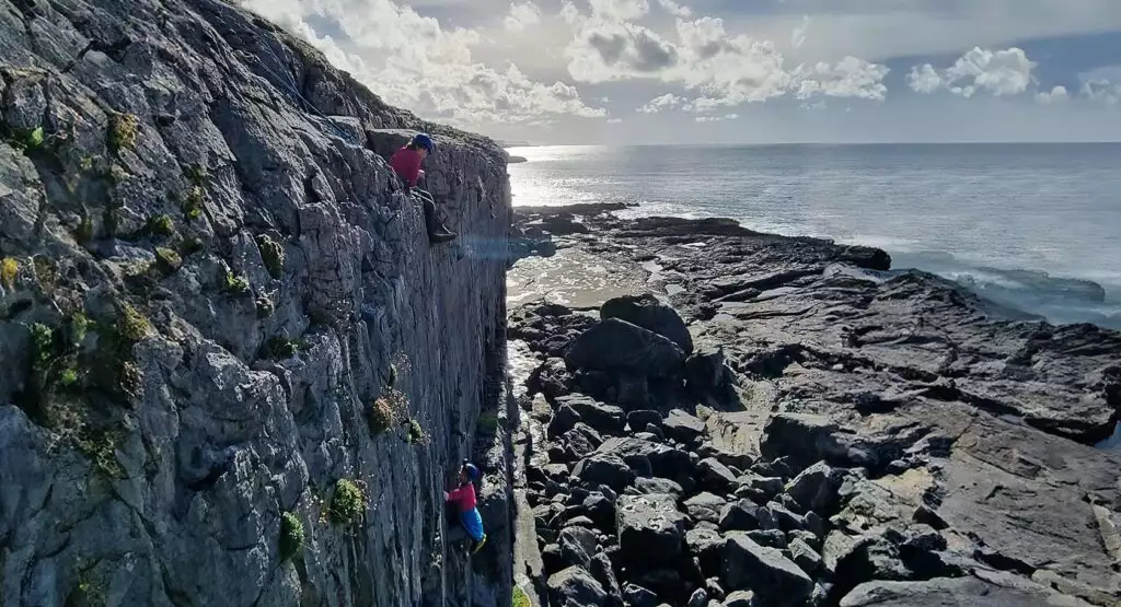 Join Irish Mountaineering Academy.