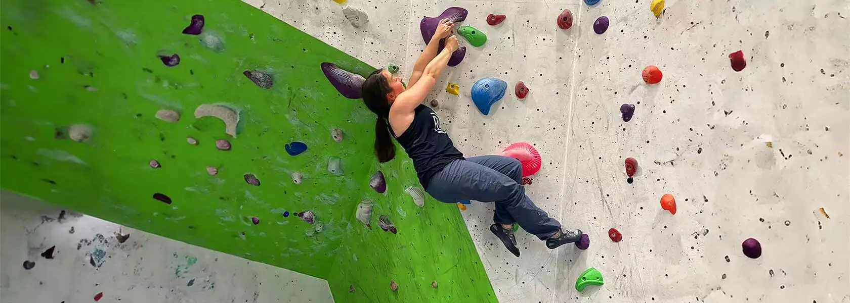 Winter indoor 6 week beginner rock climbing course with Irish Mountaineering Academy in the Burren